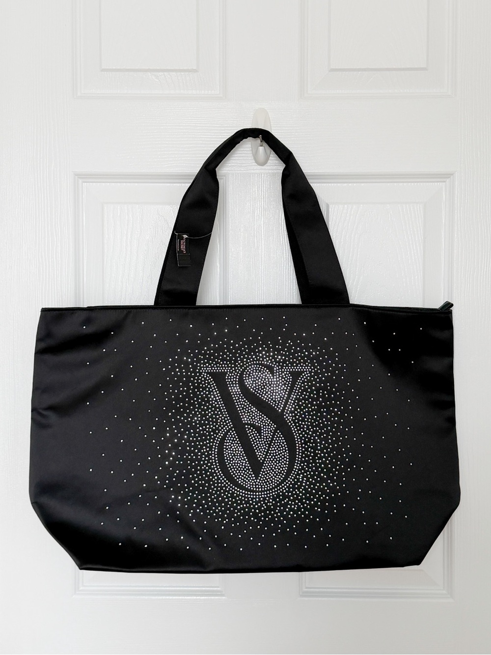 Victoria’s Secret Shine Zipper Tote Bag Holiday 2024 Bling Diamante Graphic NWT - Picture 4 of 6